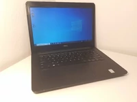 Laptop Dell Latitude 3450 i5-5200U 8GB RAM 256GB SSD widok z przodu