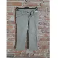 Spodnie damskie jeansowe 3/4 Vero Moda widok z przodu