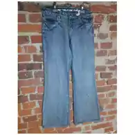 Spodnie damskie jeansowe dzwony Cracker Jeans widok z przodu