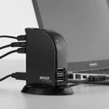 7-Portowy Hub USB 2.0 AmazonBasics widok zastosowania