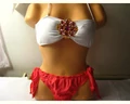 Bikini strój kąpielowy z broszką usztyw miseczki S Victoria’s Secret widok z przodu czerwonego