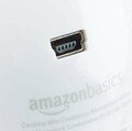 Biurowy mikrofon pojemnościowy AmazonBasics USB Skype Twitch widok wejścia 
