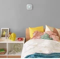 Czujnik dymu czadu Google Nest Labs Nest Protect 2 widok w sypialni