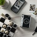 Fujifilm Instax Mini EVO – aparat hybrydowy z drukarką, czarny – zdjęcie 5