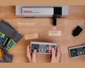 Graj bezprzewodowo na NES 8BIT retro receiver widok z kontrolerem