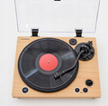 Gramofon z napędem paskowym THOMSON TT450BT Bluetooth 230V widok z góry