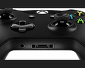 Kontroler Pad bezprzewodowy XBOX One PC 1708 widok gniazda