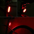 Lampka rowerowa z akumulatorem mocna wiązka światła Aglaia LT-BL14 widok w nocy