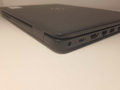 Laptop Dell Latitude E3400  i7-8565U 8GB RAM 250GB SSD M.2 widok z lewej strony