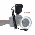 Pierścieniowa lampa LED Canon Nikon Olympus Pentax Andoer RF-550D widok na aparacie