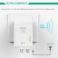 Router Aukey WF-R1 5/2,4GHz 433/300 Mbps Wi-Fi widok w gniazdku
