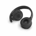 Słuchawki bezprzewodowe JBL by Harman T500BT widok z przodu