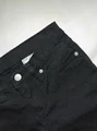 Spodnie damskie jeansy w kolorze czarnym widok zamka