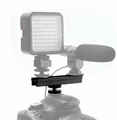 Wspornik lampy błyskowej i mikrofonu Easy Hood ESE-10 widok w praktyce 