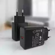 Adapter ładowarka kostka Quick Charge 18W Apple Samsung QC3.0 widok z przodu.