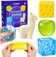 AIYONG Squishy Fun Box zestaw 4 gniotków dla dzieci, ser, kostki lodu, jabłko, alpaka