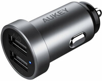 Aukey CC-S7 2-portowa ładowarka samochodowa USB widok z przodu
