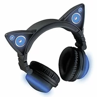 Bezprzewodowe słuchawki Brookstone AR102A4BKA kocie uszy głośnik w środku widok z boku.