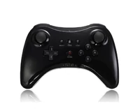 Bezprzewodowy kontroler pad Nintendo Wii U Pro widok z  przodu