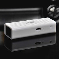 Bezprzewodowy przenośny mini router WiFi Power Bank 150Mbps HAME A5 widok z boku