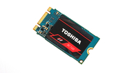 Dysk wewnętrzny SSD Toshiba OCZ RC100 240 GB M.2 2242 PCI-E x2 NVMe widok z przodu