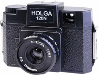 Holga 120N – analogowy aparat średnioformatowy na film 120, czarny