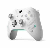 Kontroler Pad bezprzewodowy XBOX One PC Sport White Special Edition 1708 widok z boku