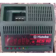 Ładowarka akumulatorowa Metabo ICS 10 4,8-12V 7,5A NiCd NiMH widok z boku