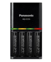 Ładowarka Panasonic Eneloop Pro BQ-CC55 + 4 x R6/AA 2550mAh widok z przodu