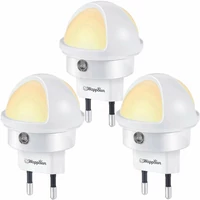 Lampka LED z czujnikiem zmierzchu do gniazdka 3 szt. widok z przodu