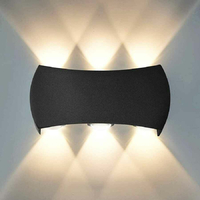 Nowoczesny kinkiet zewnętrzny 6W LED ciepły biały lampa ścienna 3000K IP65 widok z przodu.