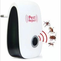 Pest Reject odstraszacz insektów i gryzoni widok z przodu
