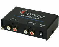 Przedwzmacniacz gramofonowy MM/MC Pro-Ject Phono BOX widok z przodu