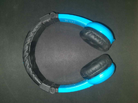 Przewodowe słuchawki nauszne dla dzieci BuddyPhones Explore 85dB widok z przodu