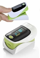Pulsoksymetr palcowy OLED Fingertip Puls Oximeter SPO2 widok z przodu 
