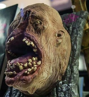RUCKUS THE CRUSHER TALKING HEAD statuetka figura RAGE 2 COLLECTOR'S EDITION widok z przodu