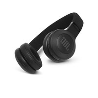Słuchawki bezprzewodowe JBL by Harman E45BT widok z przodu
