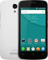 Smartfon Doogee X3 4.5' Android 5.1 widok z przodu