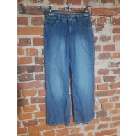 Spodnie damskie jeansowe z ozdobnym wzorkiem