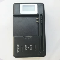 Uniwersalna ładowarka do baterii LCD do telefonów AG-01 widok z przodu