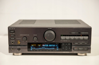 Wzmacniacz Sony TA-D607 Equalizer DSP widok z przodu.