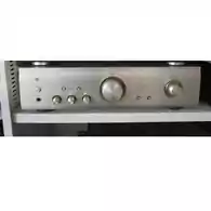 Wzmacniacz stereo Denon PMA-720AE Premium Silver HiFi widok z przodu.