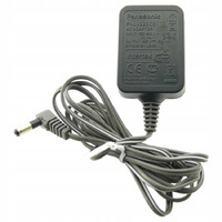 Zasilacz do telefonu Panasonic PNLV226CE 5.5V 500mAh widok z przodu.