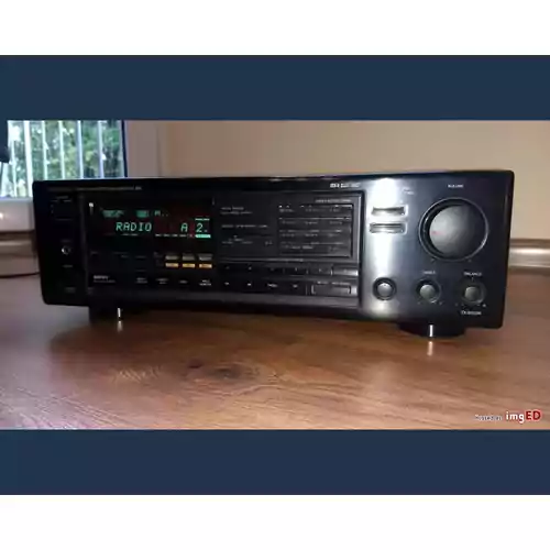 Amplituner stereo Onkyo TX-8510R widok z przodu