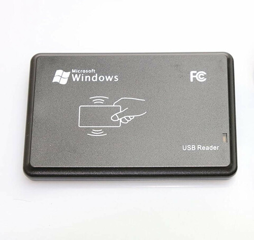 Czytnik kart RFID USB R20D-USB widok z przodu