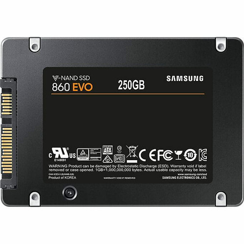 Dysk wewnętrzny SSD Samsung 860 EVO Sata III 2.5' 250GB widok z przodu
