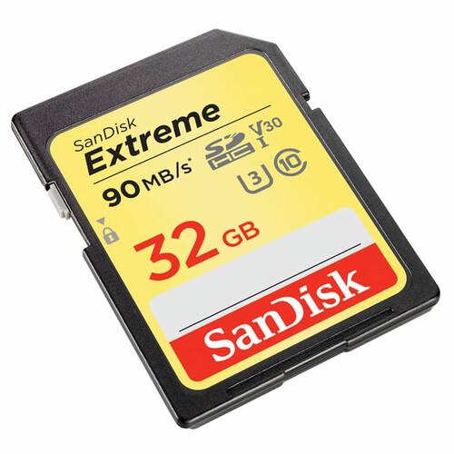 Karta Sd Sandisk extreme SDXC 32 GB 40/90 MB/S U3 widok z lewej strony