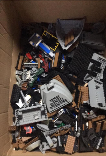 Klocki lego widok w kartonie
