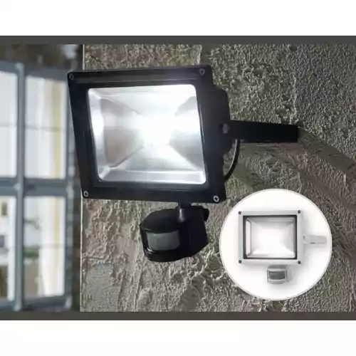 Lampa reflektor Led z czujnikiem ruchu Livarno Lux 20W widok z przodu