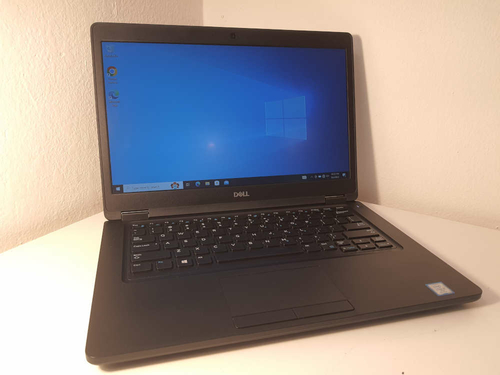 Laptop Dell Latitude E3400 i5-8350U 8GB RAM 256GB SSD M.2 widok z przodu